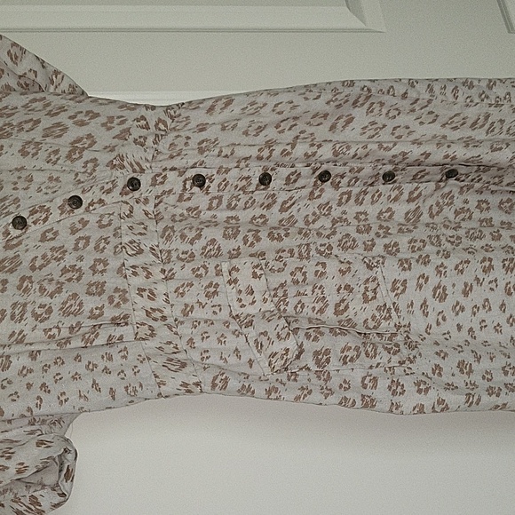 *Final Sale* Joie COADY LEOPARD-PRINTED SHIRT DRESS IN PORCELAIN - Picture 7 of 16
